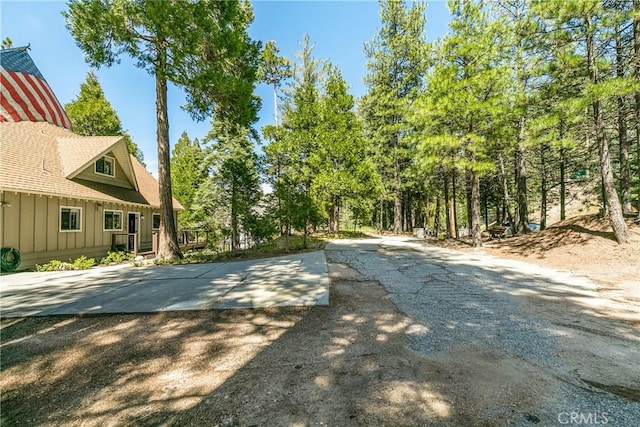 568 Grass Valley Rd, Lake Arrowhead, CA 92352 - photo 28