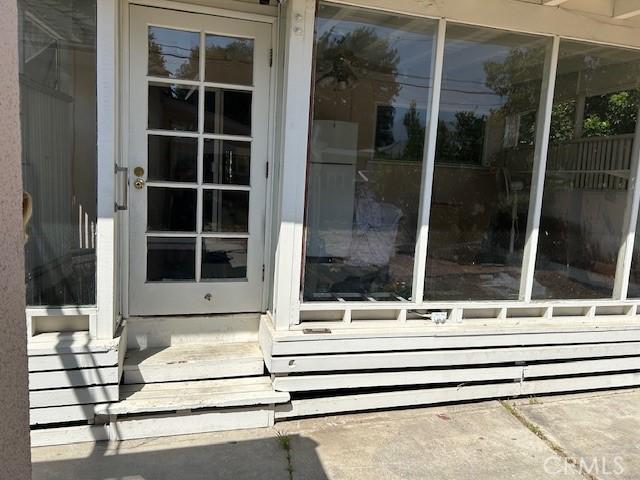602 N Griffith Park Dr, Burbank, CA 91506 - photo 31