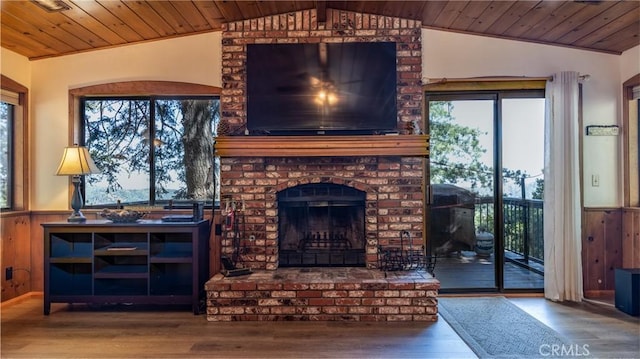 24044 Skyland Dr, Crestline, CA 92325 - photo 10
