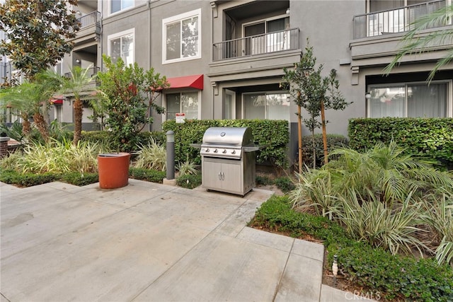 1801 E Katella Ave Unit 1091, Anaheim, CA 92805 - view of patio / terrace featuring a grill