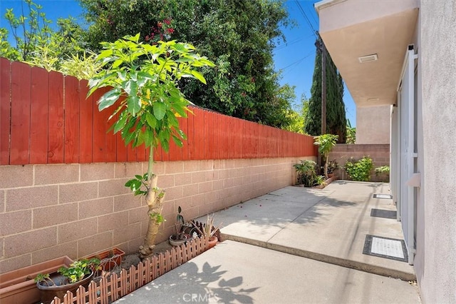 16418 Halldale Ave, Gardena, CA 90247 - photo 36