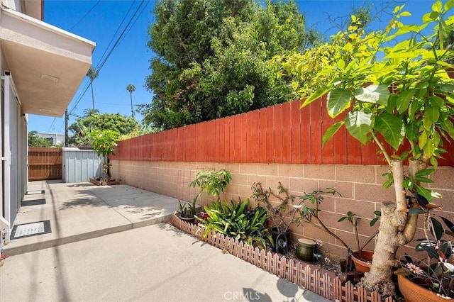 16418 Halldale Ave, Gardena, CA 90247 - photo 35