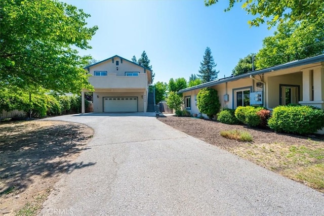 7100 Navajoa Ave, Atascadero, CA 93422 - traditional home with a garage, stucco siding, and driveway