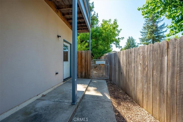 7100 Navajoa Ave, Atascadero, CA 93422 - view of patio