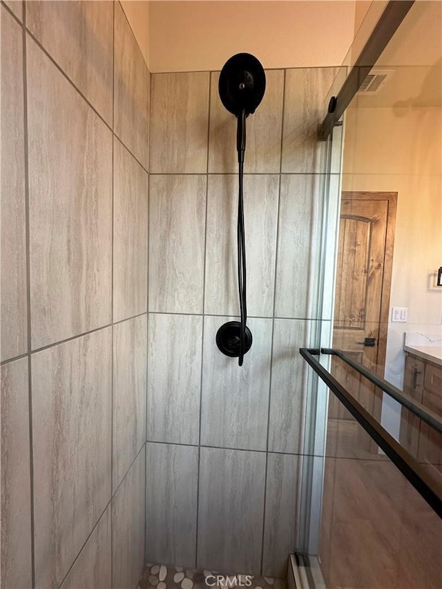 5980 Crestmoor Dr, Paradise, CA 95969 - bathroom view of tiled shower and vanity
