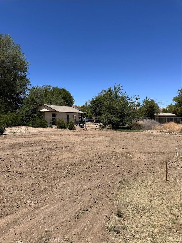 15780 Cottonwood St, Victorville, CA 92395 - photo 11