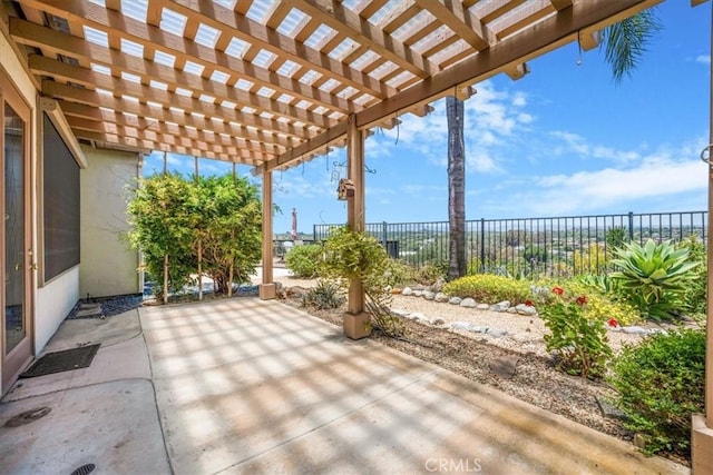 2507 Round Meadow Ct, Fallbrook, CA 92028 - fenced backyard with a patio area and a pergola
