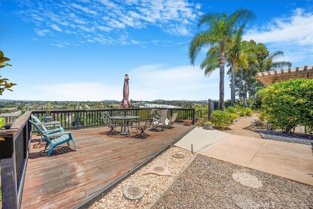 2507 Round Meadow Ct, Fallbrook, CA 92028 - deck featuring outdoor dining space