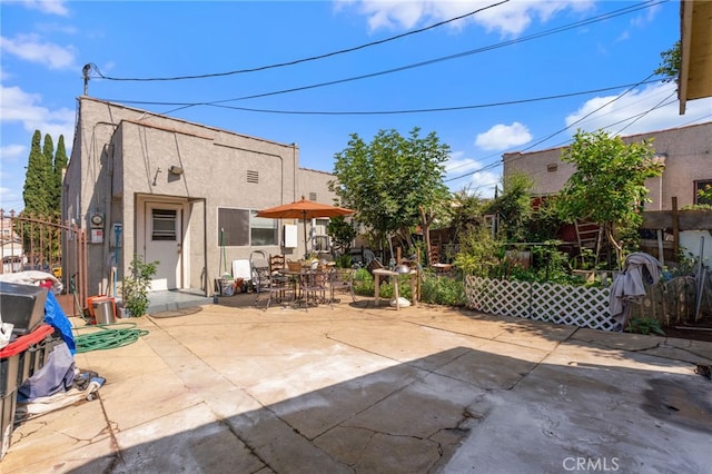 1026 Sentinel Ave, Los Angeles, CA 90063 - view of patio / terrace with outdoor dining space
