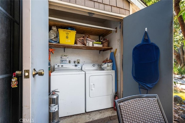 12555 Euclid St Unit 2, Garden Grove, CA 92840 - laundry area featuring separate washer and dryer