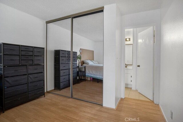 2367 Archwood Ln Unit 171, Simi Valley, CA 93063 - view of closet