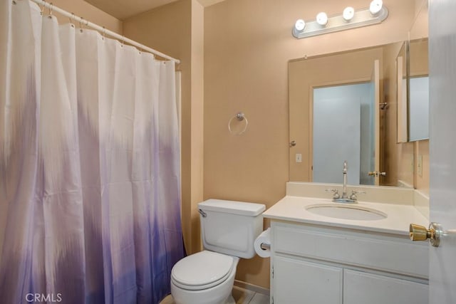 2367 Archwood Ln Unit 171, Simi Valley, CA 93063 - full bath featuring vanity and curtained shower