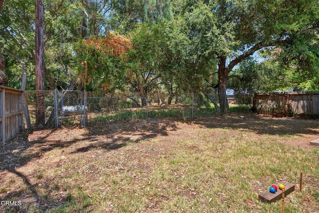 901 Drown Ave, Ojai, CA 93023 - fenced yard with a gate