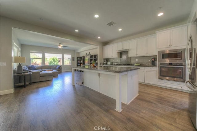 28160 Millstream Ct, Menifee, CA 92585 - photo 14
