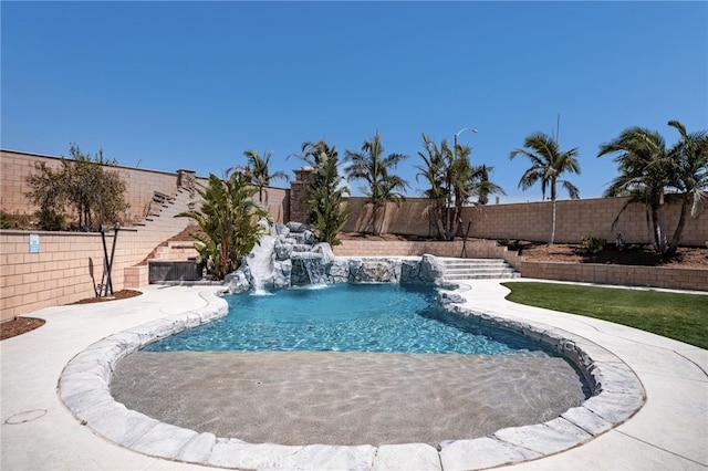 11810 Sanderling Way, Jurupa Valley, CA 91752 - view of pool featuring a fenced backyard
