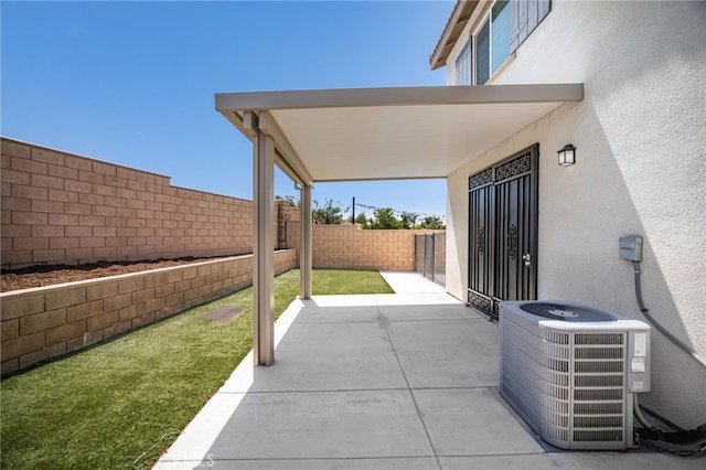 11810 Sanderling Way, Jurupa Valley, CA 91752 - fenced backyard featuring a patio