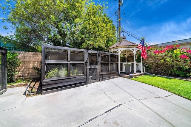 780 S Briargate Ln, Covina, CA 91723 - view of patio / terrace