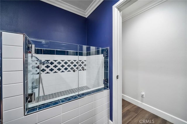 780 S Briargate Ln, Covina, CA 91723 - full bath featuring ornamental molding, wood finished floors, and tiled shower