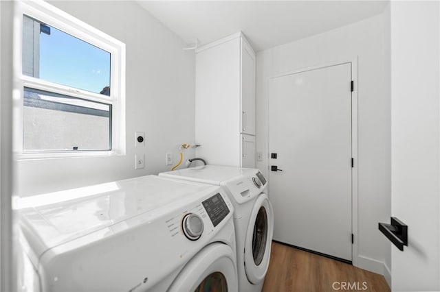 41442 Avenida De La Reina, Temecula, CA 92592 - washroom with washer and clothes dryer and wood finished floors