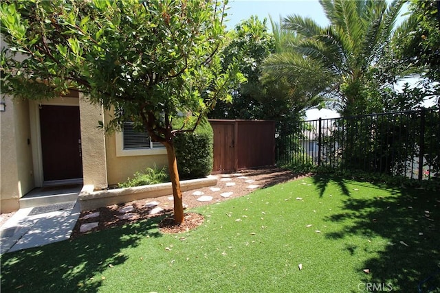 9 Greenwich Ct, Aliso Viejo, CA 92656 - view of yard