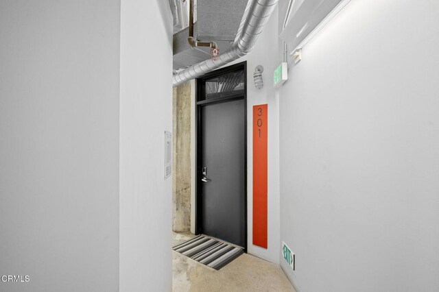 315 E 8th St Unit 301, Los Angeles, CA 90014 - entrance to property