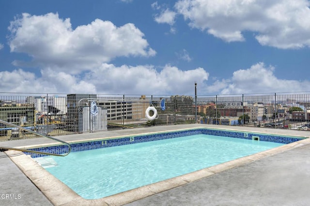 315 E 8th St Unit 301, Los Angeles, CA 90014 - view of community pool