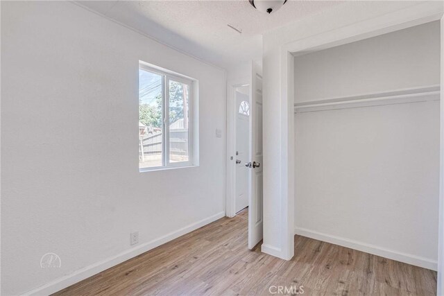 106 W Moneta Ave, Bakersfield, CA 93308 - photo 5