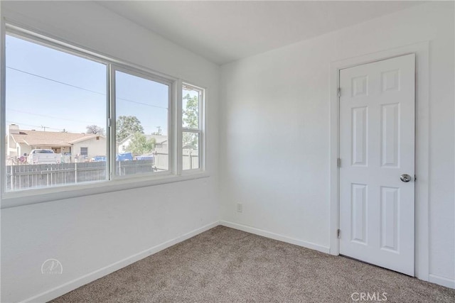 106 W Moneta Ave, Bakersfield, CA 93308 - photo 2