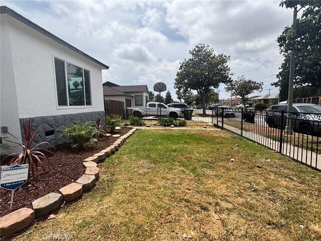 14714 S Denver Ave, Gardena, CA 90248 - view of yard