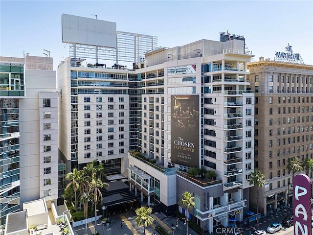 6250 Hollywood Blvd Unit 4D, Los Angeles, CA 90028 - view of property featuring a city view