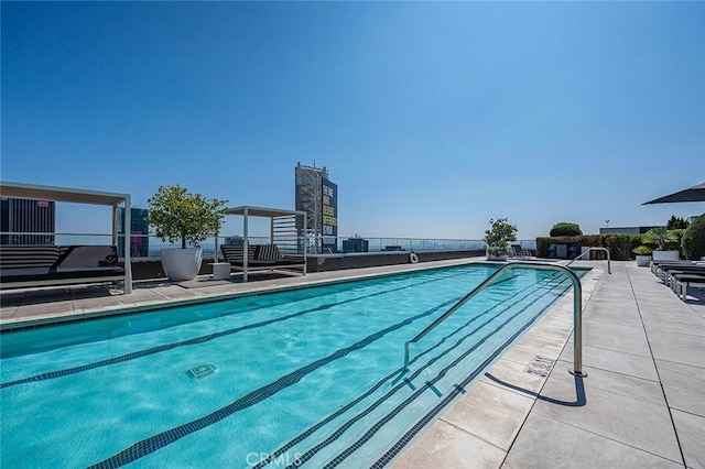 6250 Hollywood Blvd Unit 4D, Los Angeles, CA 90028 - view of community pool