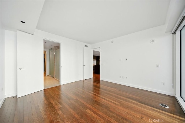 6250 Hollywood Blvd Unit 4D, Los Angeles, CA 90028 - empty room with wood finished floors and baseboards