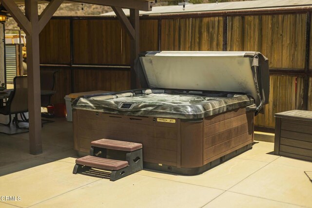 30370 Bouquet Canyon Rd, Santa Clarita, CA 91390 - view of patio featuring a hot tub