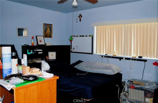 6749 Elmwood Rd, San Bernardino, CA 92404 - photo 22