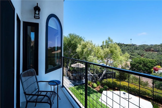433 Emerald Bay Dr, Arroyo Grande, CA 93420 - view of balcony