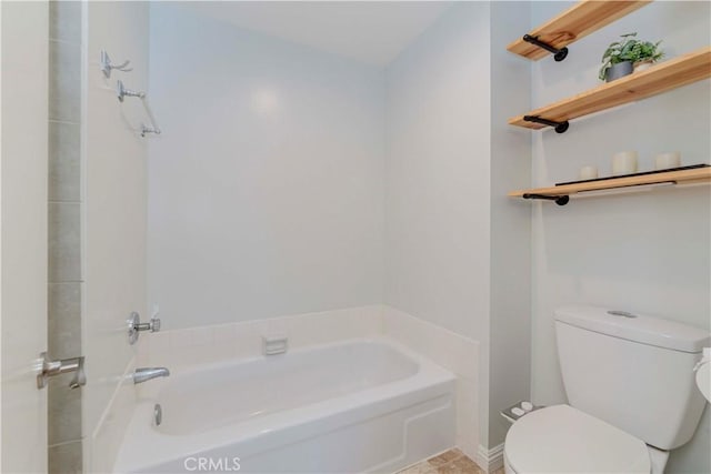 1755 Avenida Selva Unit 60, Fullerton, CA 92833 - full bath with a garden tub and tile patterned floors