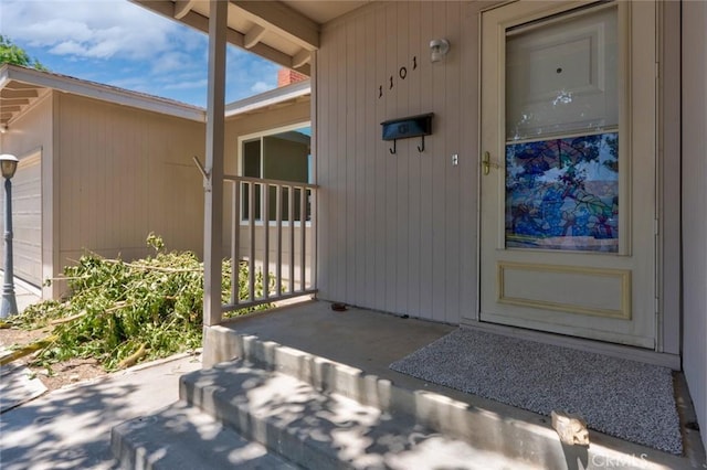 1101 Kensington Dr, Merced, CA 95340 - doorway to property with covered porch