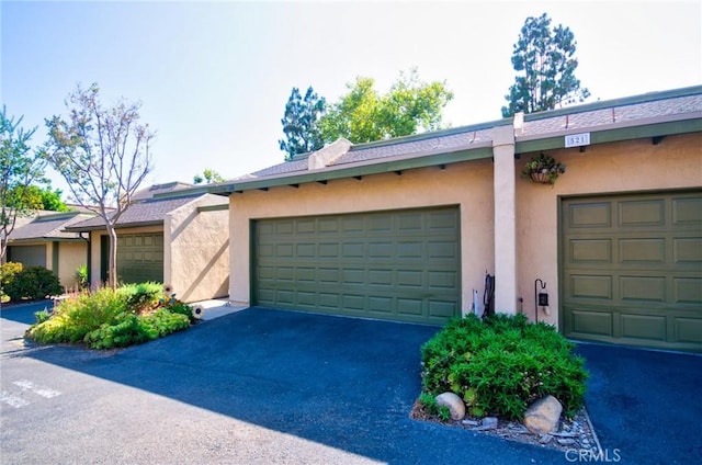 531 Juniper Way, La Habra, CA 90631 - view of garage