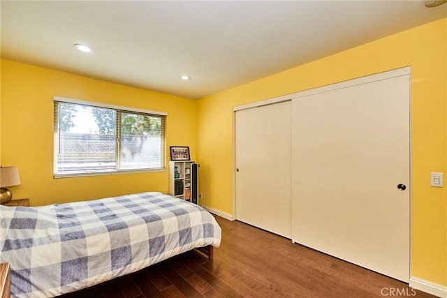 531 Juniper Way, La Habra, CA 90631 - bedroom with wood finished floors, a closet, and recessed lighting
