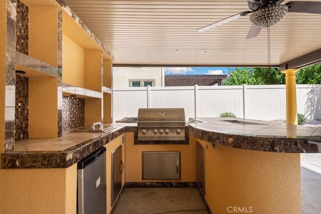 35676 Small Pine Ct, Winchester, CA 92596 - view of patio / terrace featuring exterior kitchen and a ceiling fan