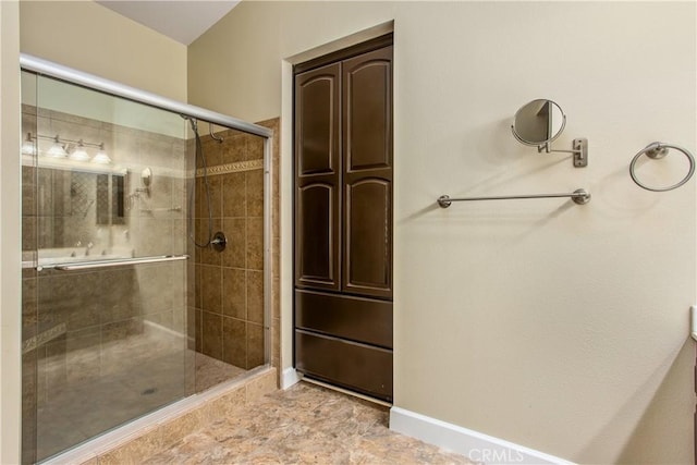769 Amber Sky St, Banning, CA 92220 - bathroom with a stall shower