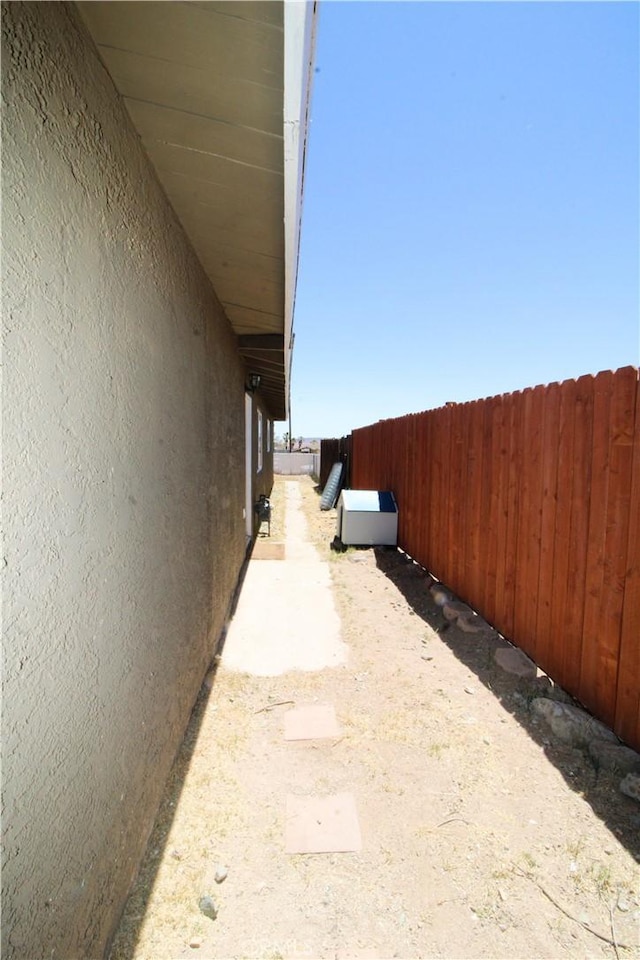 660 Elm Dr, Barstow, CA 92311 - photo 5