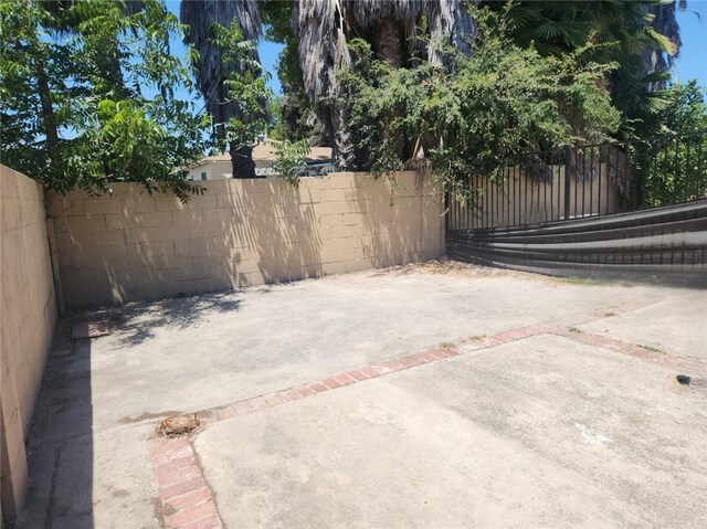 21057 Runnymede St, Canoga Park, CA 91303 - photo 39