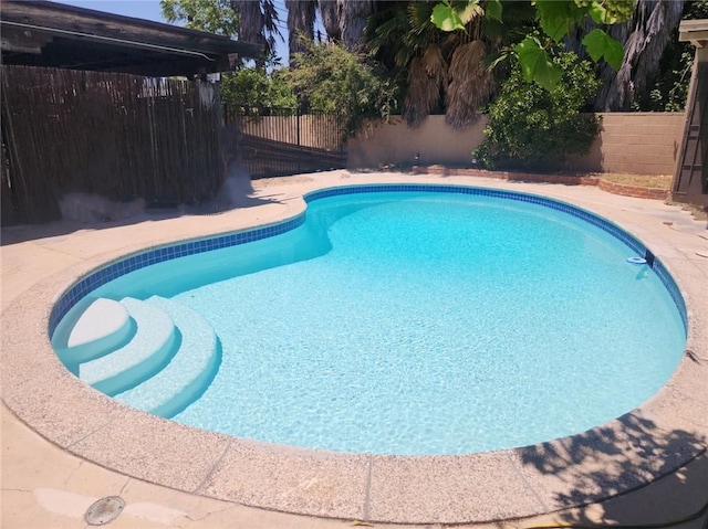 21057 Runnymede St, Canoga Park, CA 91303 - photo 13