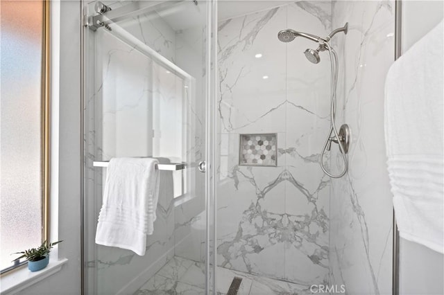 18561 Bert Rd, Riverside, CA 92508 - bathroom with a marble finish shower