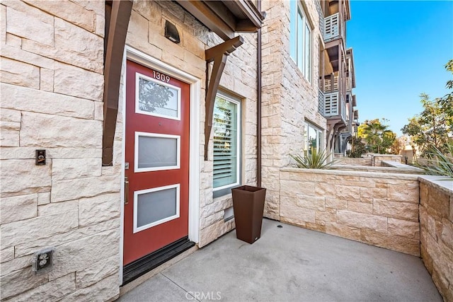 1309 Doheny Way, Dana Point, CA 92629 - entrance to property featuring stone siding