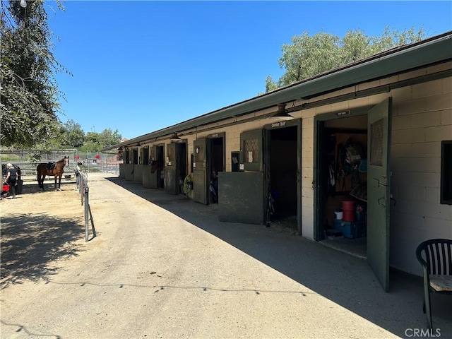 3110 Via Serena S Unit Q, Laguna Woods, CA 92637 - view of stable