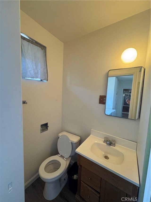1004 Paloma St, Bakersfield, CA 93304 - bathroom featuring vanity and toilet