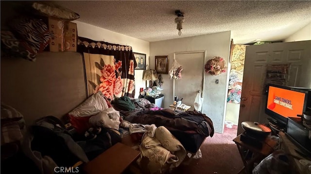 10218 Virginia Ave, South Gate, CA 90280 - miscellaneous room featuring carpet and a textured ceiling