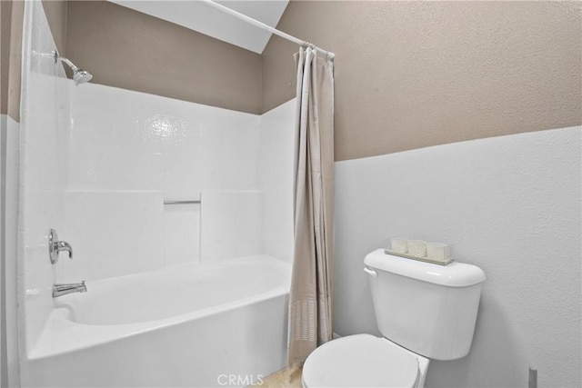 10361 Garden Grove Blvd Unit 17, Garden Grove, CA 92843 - full bath with shower / bathtub combination with curtain and a textured wall